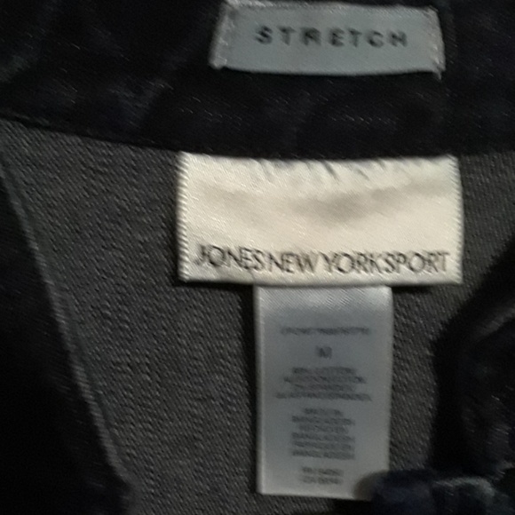 Jacket - Picture 2 of 5